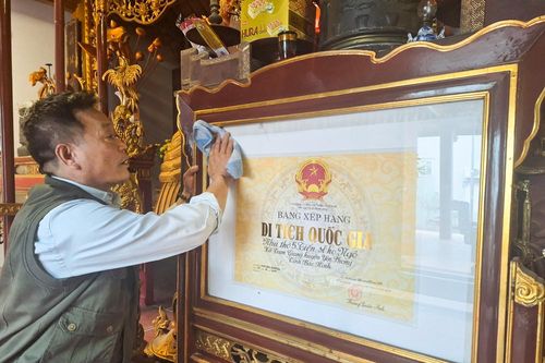 Chuyện chưa kể về giai thoại 'lời sấm truyền' và dòng họ 5 đời đỗ tiến sĩ