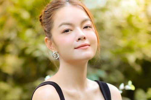 Trải qua biến cố, Phạm Quỳnh Anh hát đong đầy cảm xúc