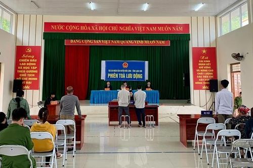 VKSND huyện Hữu Lũng phối hợp tổ chức phiên tòa lưu động, rút kinh nghiệm