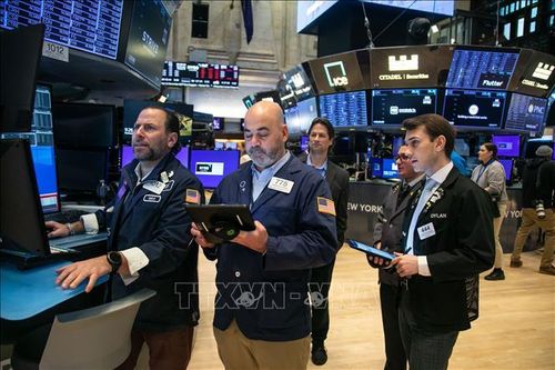 Chỉ số S&P 500 khép phiên 12/3 ở mức cao kỷ lục