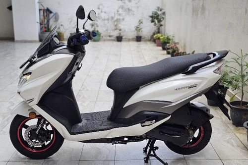 Xe ga duy nhất đang được phân phối của Suzuki 'đại hạ giá'