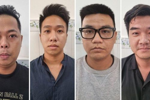 Bắt giam 4 đối tượng chiếm đoạt tài sản sử dụng công nghệ cao