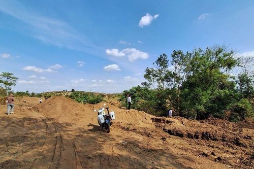 Gia Lai: Phát hiện điểm khai thác hàng chục m3 cát trái phép