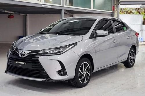 Chịu lỗ 150 triệu đồng sau một năm sở hữu xe sedan quốc dân