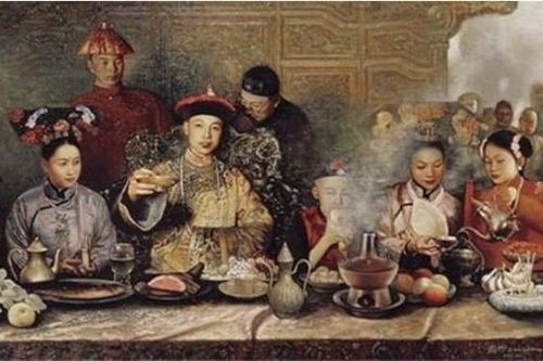 Tại sao Càn Long lại keo kiệt như vậy? Trong hoàng cung có tới hơn 3000 người sinh sống, một năm chỉ giới hạn sử dụng 391kg rượu?