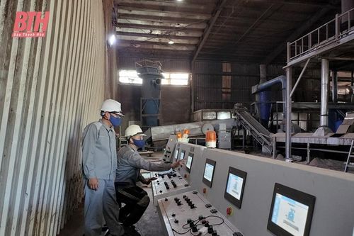 Ngành gỗ khắc phục khó khăn, cơ cấu lại sản xuất