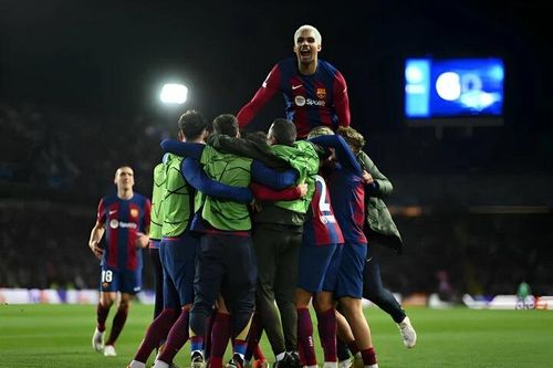 Đánh bại Napoli, Barca vượt qua vòng 1/8 Champions League