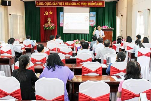 Tập huấn kỹ năng khai thác và viết sáng kiến - kinh nghiệm
