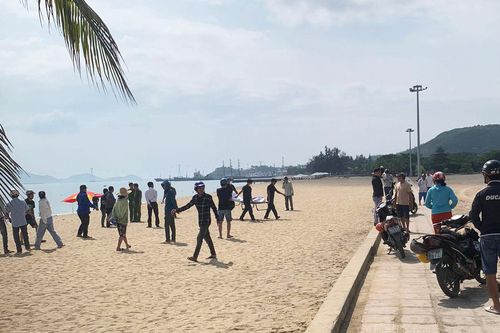 Đã tìm thấy thi thể nạn nhân bị sóng lớn nhấn chìm khi tắm biển
