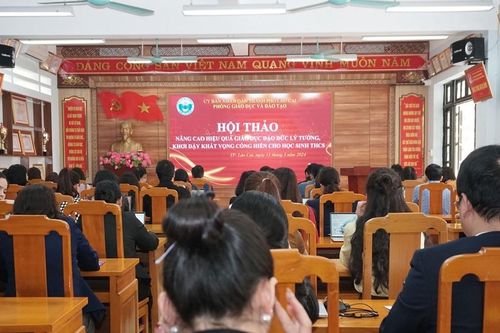 Hội thảo nâng cao hiệu quả giáo dục đạo đức lý tưởng, khơi dậy khát vọng cống hiến cho học sinh THCS
