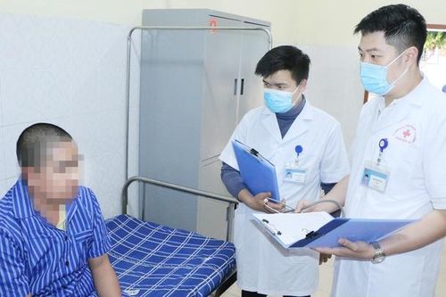 Nỗ lực chăm sóc, điều trị cho bệnh nhân