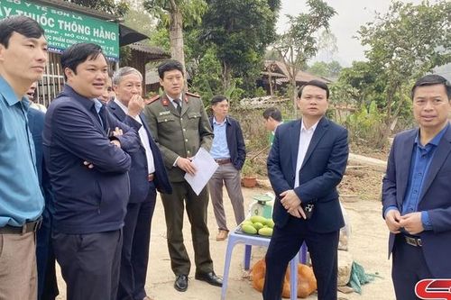 Đồng chí Phó Chủ tịch UBND tỉnh làm việc với huyện Thuận Châu