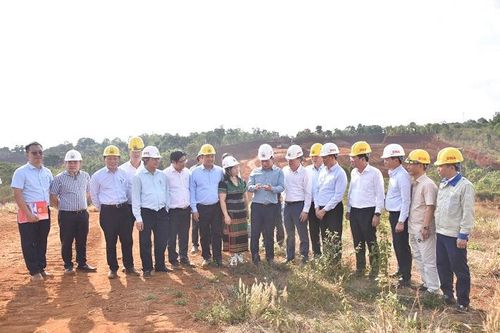 Đẩy nhanh các thủ tục hoàn trả đất sau khai thác bô xít về cho Đắk Nông