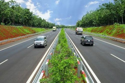 6 loại giấy tờ người nước ngoài nhất định phải mang theo khi tham gia giao thông tại Việt Nam