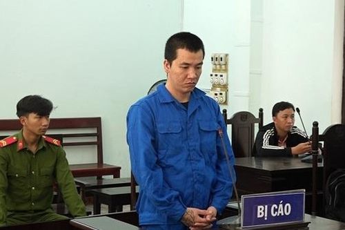 Tuyên phạt đối tượng dùng kéo đâm cán bộ Công an phường khi bị kiểm tra sử dụng ma túy
