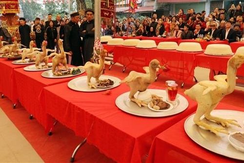 Độc, lạ lễ hội trình xôi, gà của người lên 50 tuổi ở Bắc Ninh