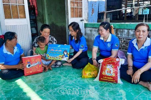 Chủ tịch hội phụ nữ giỏi