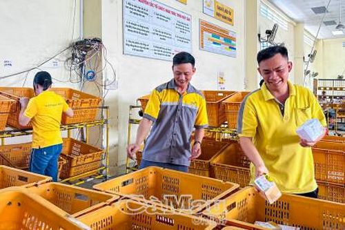 Tỷ lệ doanh thu bưu chính không dùng tiền mặt đạt 55%