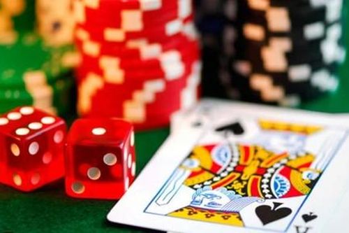 Cạm bẫy bên kia biên giới