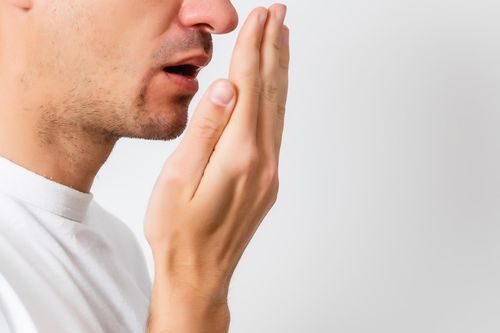 Cồn nội sinh và cồn do bia rượu có khác nhau?