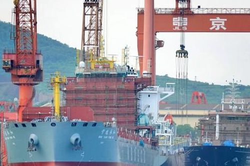 Ngành công nghiệp đóng tàu Trung Quốc muốn thu hẹp khoảng cách với Mỹ, Hàn Quốc