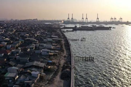 Hai người chết, 22 người mất tích sau vụ lật thuyền ở Indonesia