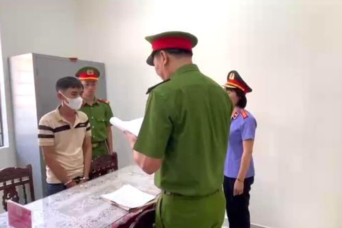 Vay tiền ngân hàng mua ô tô, thanh niên cùng quẫn đi lừa đảo