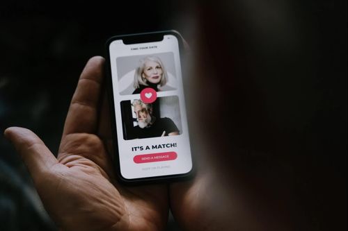 Tinder trở thành 'bãi săn mồi' của tội phạm cướp của, giết người