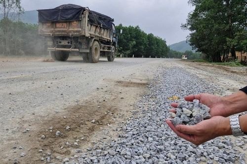 Hà Tĩnh: Bất an tại các cửa mỏ khoáng sản dọc đường ven biển