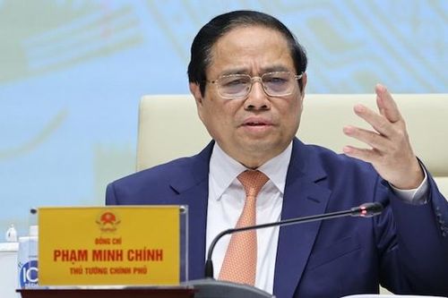 Thủ tướng: Giảm lãi suất, tiếp tục tháo gỡ khó khăn cho bất động sản