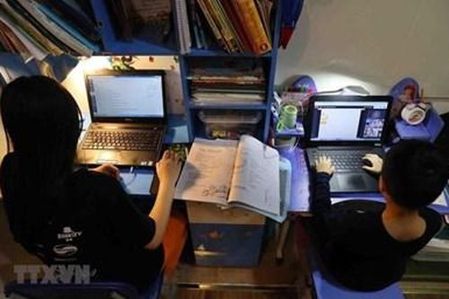 Người trẻ và cán cân lý tưởng - đồng tiền trong nhịp sống hiện đại - Bài 1: Kiếm tiền theo kiểu... bất chấp