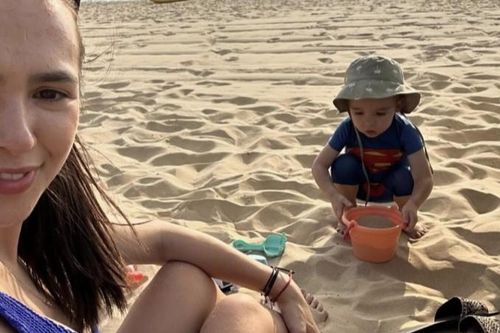 Vợ thủ môn Filip Nguyễn diện bikini, nhan sắc mẹ một con ngọt ngào