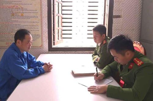 Tài xế ô tô say rượu đâm tử vong nữ sinh lớp 12