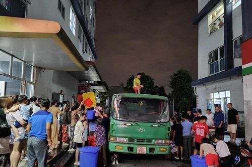 Hà Nội: Chấm dứt hợp đồng cung cấp nước tại KĐT Thanh Hà