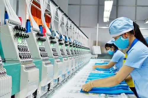 Doanh nghiệp dệt may lâu đời bất ngờ 'bẻ lái' làm bất động sản