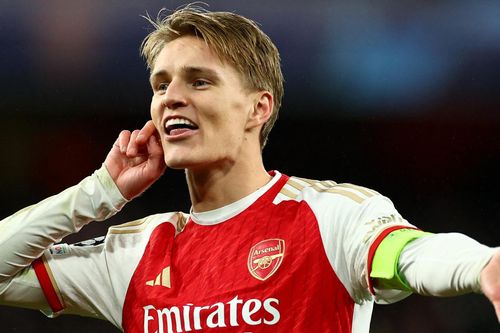 Arsenal mơ cú đúp danh hiệu: Giá trị thiên tài Odegaard