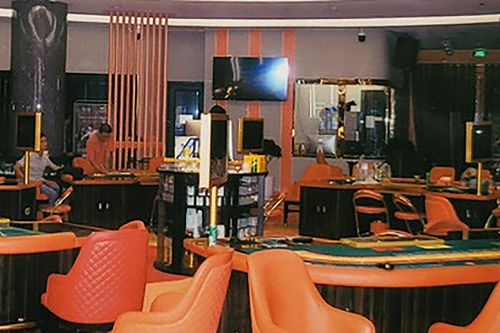 Đề nghị truy tố 68 bị can liên quan 2 sòng bài trái phép ở Hạ Long
