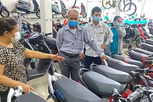 Thiếu chính sách khuyến khích phát triển xe máy điện