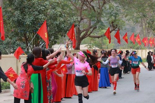 Kỳ Sơn làm du lịch!