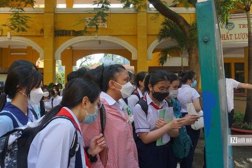 Tp.HCM: Có nên duy trì tuyển sinh lớp 6 Trường THPT Trần Đại Nghĩa?