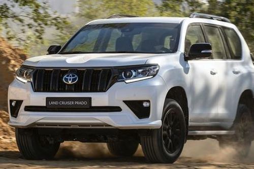 Toyota Land Cruiser Prado hết hàng, chờ bản mới