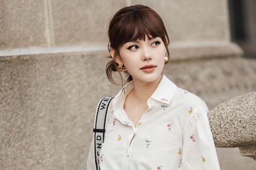 Minh Hằng 'lão hóa ngược' sau khi sinh con