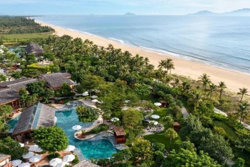Du khách Việt yêu thích lưu trú cận biển trong mùa hè này