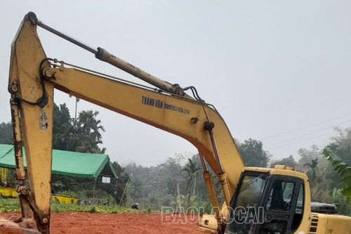 Bảo Thắng: Va chạm với máy xúc, 1 người tử vong