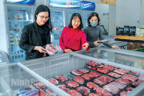 Thực phẩm sạch 'từ trang trại đến bàn ăn' được lòng người tiêu dùng