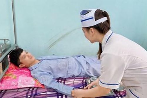 Bệnh viện tuyến huyện thực hiện nội soi thoát vị bẹn liên tiếp cho 3 bệnh nhân