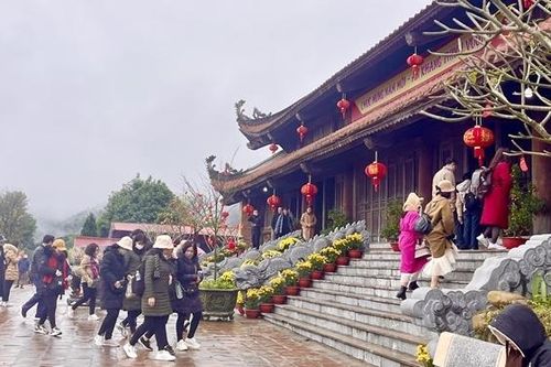 Bài cuối: Chuyên nghiệp hóa trong quản lý, tổ chức