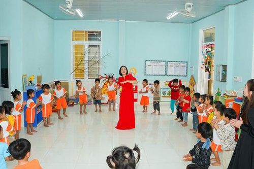 Trẻ em điểm trường Đồng Đờng không còn phải học ghép lớp, chạy nắng tránh mưa