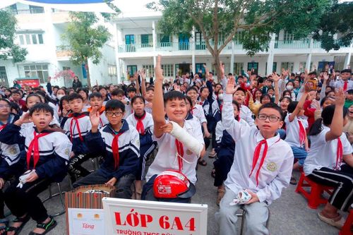 Thường Tín, Hà Nội: Tuyên truyền phòng chống ma túy cho cho gần 1000 học sinh