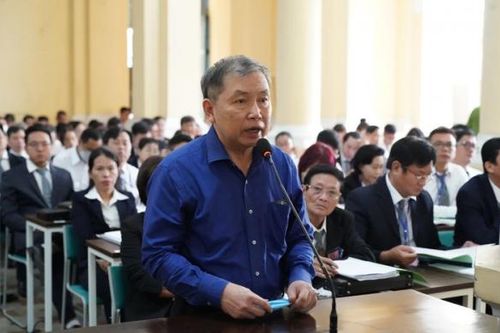 Cựu Chủ tịch SCB cảm thấy mình như bù nhìn, không được ý kiến